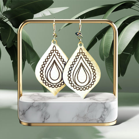 Mandala Dream Ohrringe – Filigran gelaserte Holzohrringe, Boho Schmuck, Mandala Design, leichte Ohrringe, Geschenk für Sie