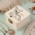 Personalisierte Bambi Holzbox – Schmuckkästchen aus Holz mit Namensgravur