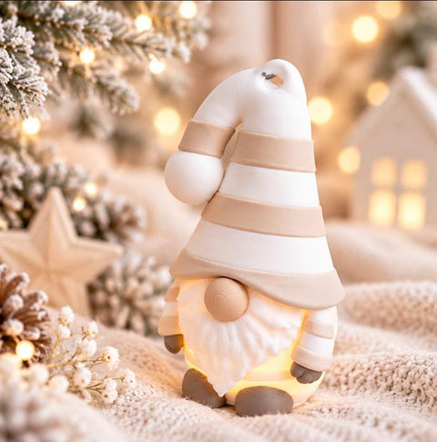 Mini Wichtel Norbert | Figur & Anhänger mit Licht | Weihnachtswichtel | Wichtel Deko | Baumschmuck Weihnachten